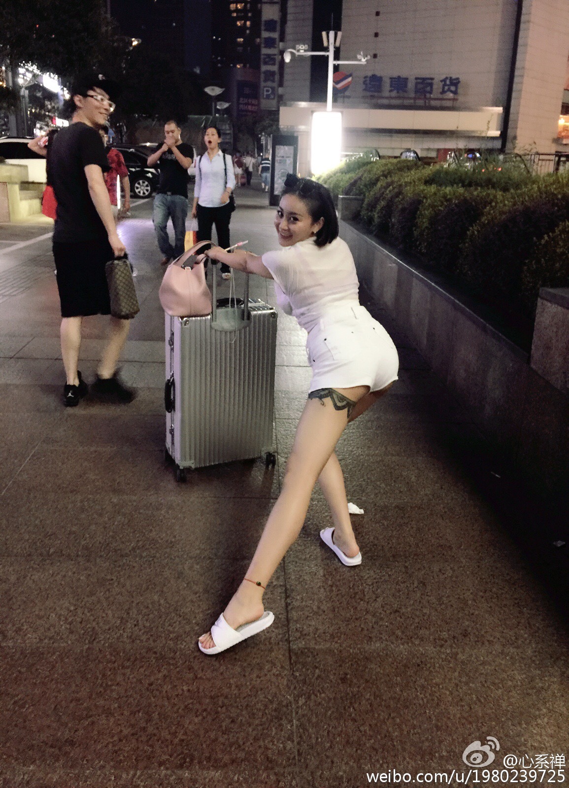 DDY第14期嫩模心系禪BB微博私照全收集